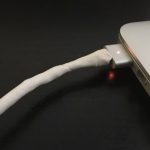 Sugru Mouldable GlueでApple MagSafeまたはLightningケーブルを修理する方法