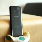 一部のGalaxy S8 / S8 +所有者は、無料のmicroSDカードとケース、Netflix視聴6ヶ月を請求することが可能