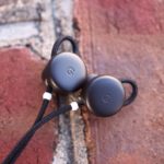 Google Pixel Buds の仕様判明？次のトラックはダブルタップ、スリープにはトリプルタップ