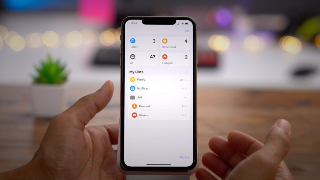 Launch Reminders app on Mac