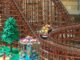 LEGOファンは、90,000ピースを使って、シックスフラッグスのEl Toroジェットコースターを作成